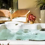 Maison Bao 4*